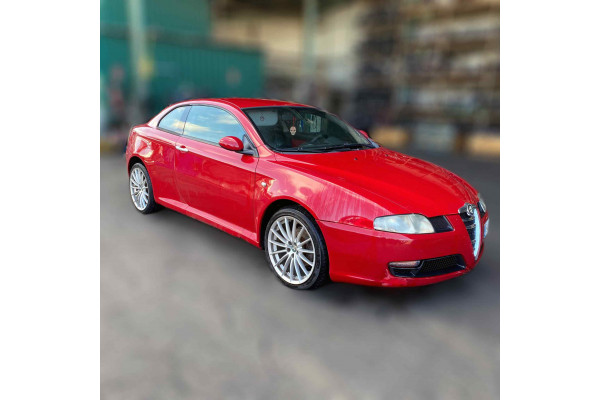 01014  ALFA ROMEO ALFA GT (125)  1.9 JTD 16V 150/ Progression