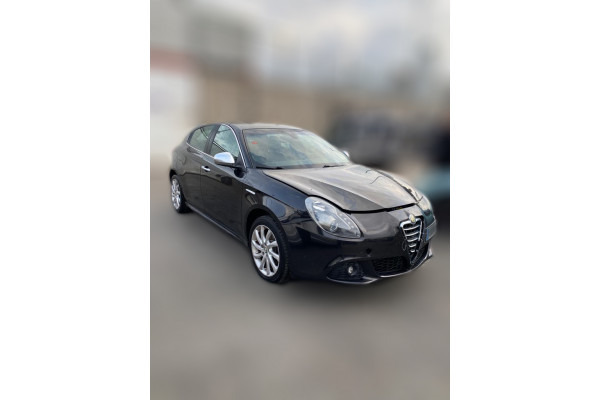 01123  ALFA ROMEO GIULIETTA (191)  Progression