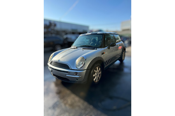 01380  MINI MINI (R50,R53)  W10B16A