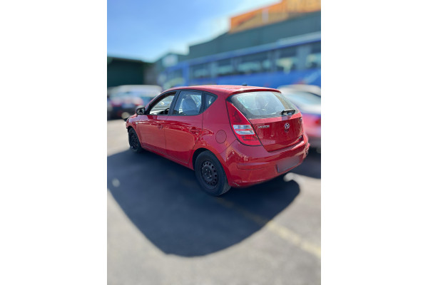 01390  HYUNDAI I30  Classic