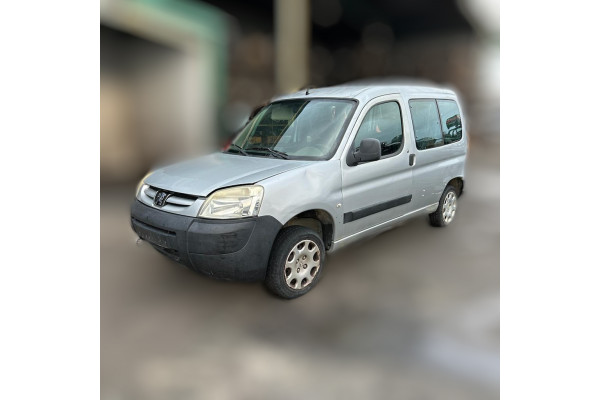 01421  PEUGEOT PARTNER (S2)  9HW