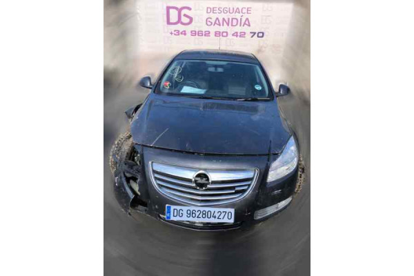 00549  OPEL INSIGNIA BERLINA  A20DTH