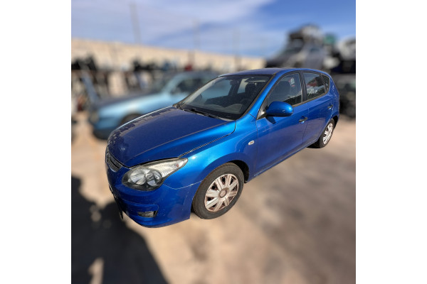 01543  HYUNDAI I30 (FD)  G4FA