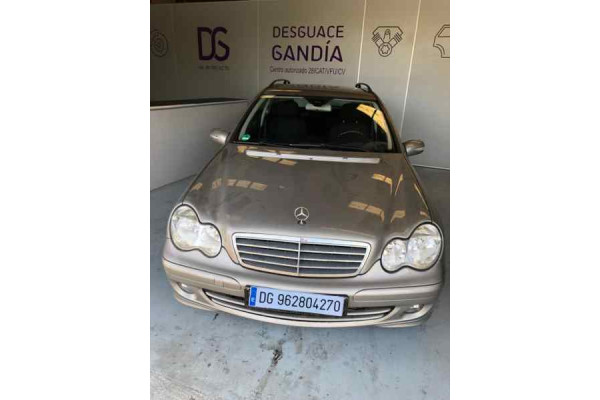 00568  MERCEDES BM SERIE 203 T-MODELO  C 220 T CDI (LA) (203.208)