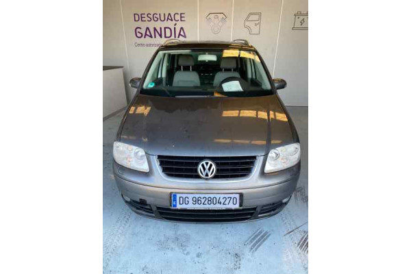 00835  VOLKSWAGEN TOURAN (1T1)  Trendline