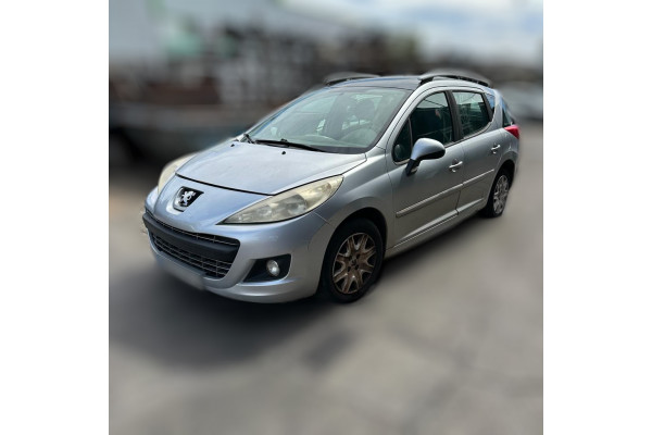 01426  PEUGEOT 207 SW  8FP