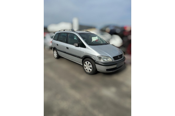 01415  OPEL ZAFIRA A  Elegance