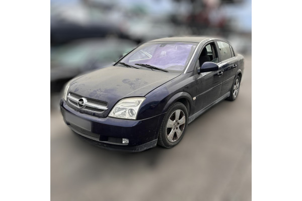 01482  OPEL VECTRA C BERLINA  Club