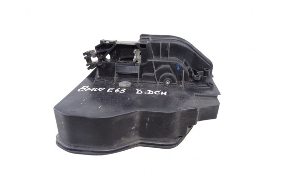 CERRADURA PUERTA DELANTERA DERECHA| BMW- N57N306D5|7202146 5 PIN - 2008