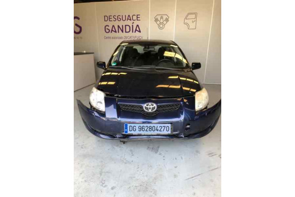 00698  TOYOTA AURIS  1ADFTV