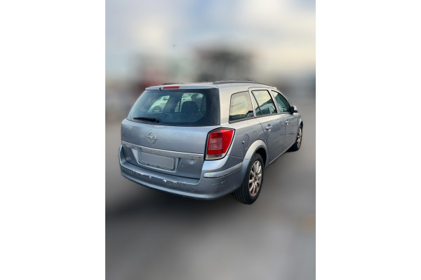 01318  OPEL ASTRA H CARAVAN  Z17DTH