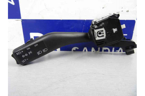 MANDO LUCES  VOLKSWAGEN GOLF V   2006 1K0953513A