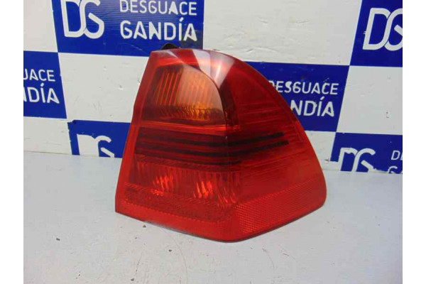 PILOTO TRASERO DERECHO| BMW- 204D4|7160062 - 2006