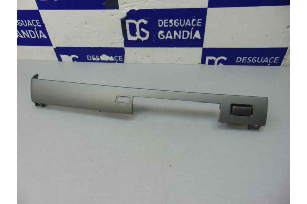 MOLDURA| BMW- M57306D2|64227002439 MOLDURA DE CD - 2008