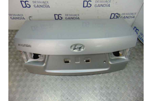 TAPA MALETERO| HYUNDAI- G4KC|PLATA - 2006