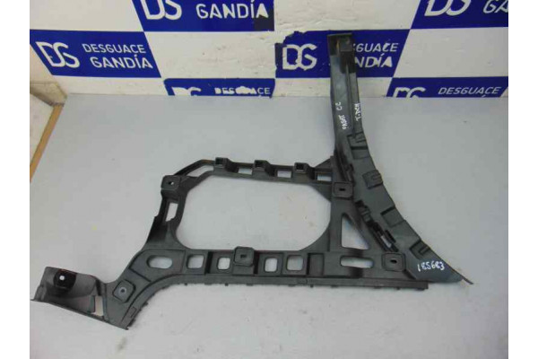 MOLDURAS TRASERAS| VOLKSWAGEN- CBAB|3C8807394B SOPORTE PARAGOLPES TRASERO DERECHO - 2010