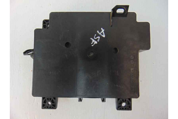 CAJA RELES / FUSIBLES| MITSUBISHI- 4N13|8637A641 . - 2010