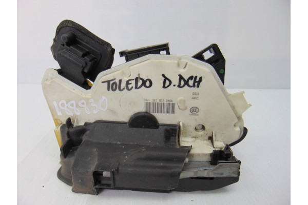 CERRADURA PUERTA DELANTERA DERECHA| SEAT- CAYC|5E1837016A 7 PIN - 2014