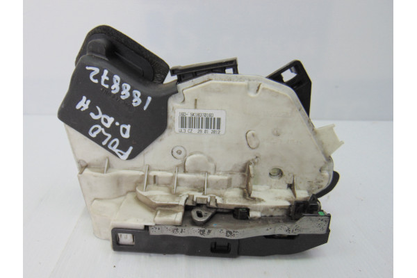 CERRADURA PUERTA DELANTERA DERECHA  VOLKSWAGEN POLO  1.2 TDI 75CV 1199CC 2012 5K1837016D