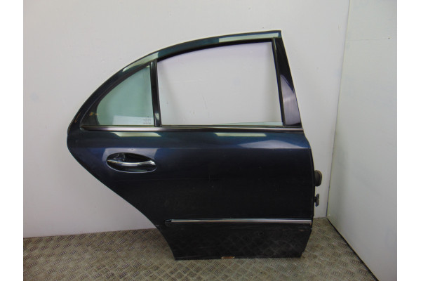 PUERTA TRASERA DERECHA  MERCEDES-BENZ CLASE E  E 320 (211.065) 224CV 3199CC 2002 AZUL