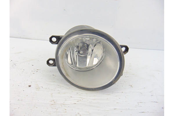 FARO ANTINIEBLA DERECHO  TOYOTA AURIS  1.6 (ZRE151_) 124CV 1598CC 2008 81210-0D041