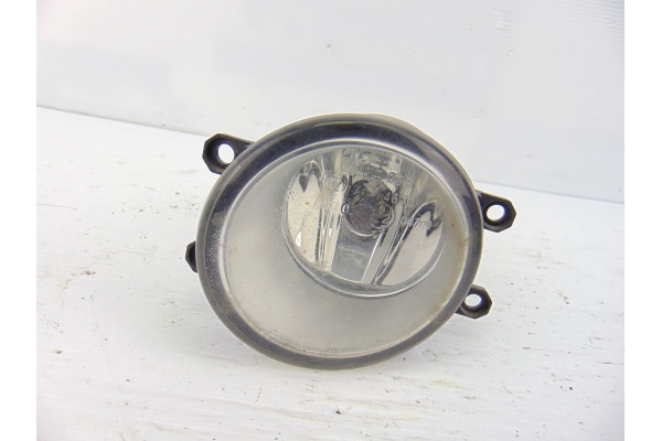 FARO ANTINIEBLA IZQUIERDO  TOYOTA AURIS  1.6 (ZRE151_) 124CV 1598CC 2008 81220-0D041