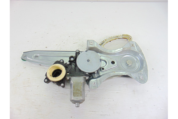 ELEVALUNAS TRASERO DERECHO| TOYOTA- 2.0 D-4D (ADT270_) 126CV 1998CC|8570202020 10 PIN - 2011