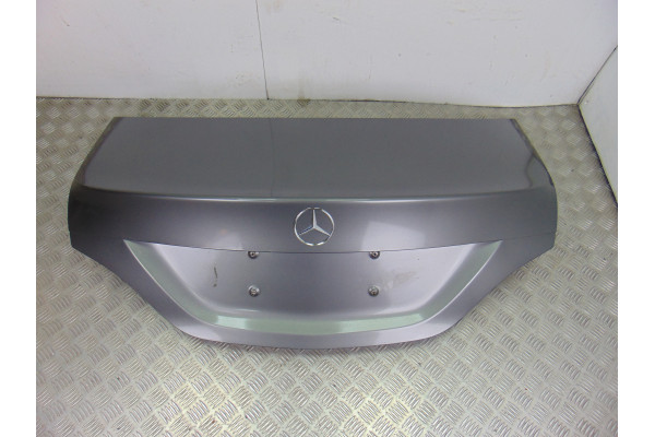 TAPA MALETERO| MERCEDES-BENZ- OM651930|GRIS CENIZA - 2015