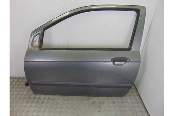 PUERTA DELANTERA IZQUIERDA| HYUNDAI- G4HD|GRIS - 2004