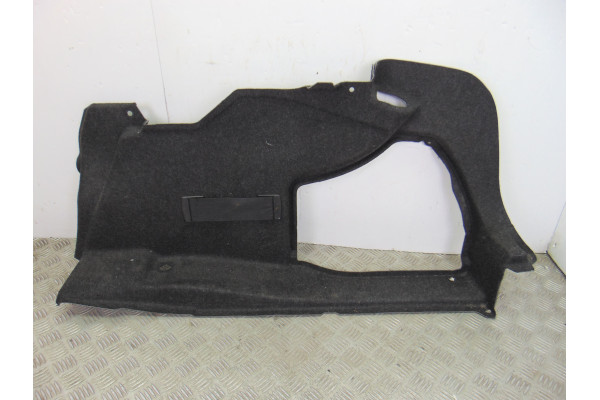 GUARNECIDO PORTON TRASERO| BMW- N20B20A|724629809 LADO DERECHO - 2012