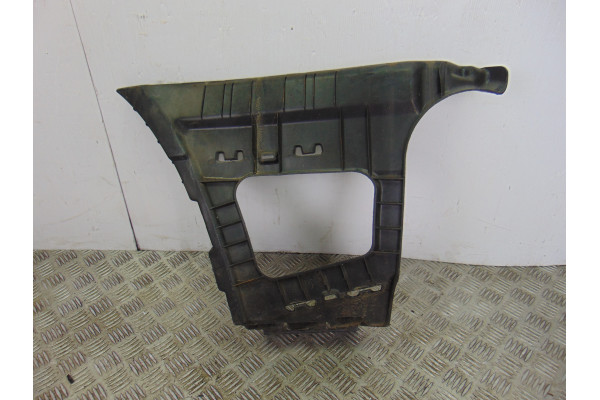 MOLDURAS TRASERAS| BMW- 2.0 D 150CV 1995CC|51123400943 GUIA IZQUIERDA DE PARAGOLPES TRASERO - 2005