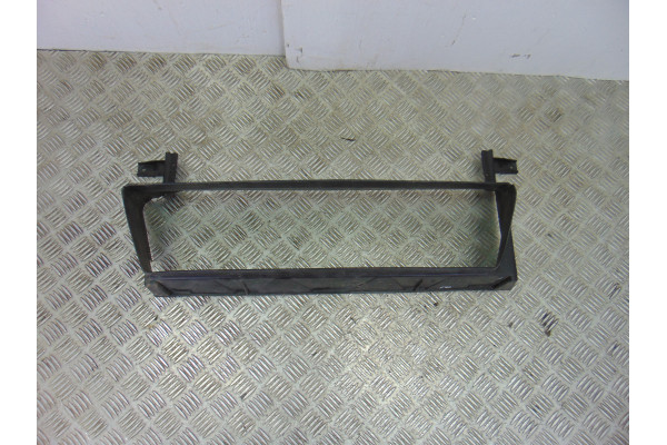 CALANDRA DELANTERA DE RADIADOR  VOLVO S40 II  1.6 101CV 1596CC 2007 30678474