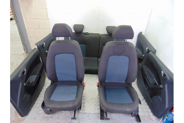 JUEGO ASIENTOS COMPLETO| SEAT- CAY|INCLUYE CARTONERAS - 2015