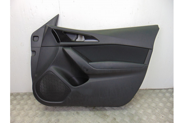 GUARNECIDO PUERTA DELANTERA DERECHA  MAZDA 3  2.0 120CV 1998CC 2014