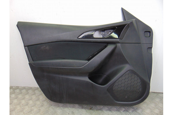 GUARNECIDO PUERTA DELANTERA IZQUIERDA  MAZDA 3  2.0 120CV 1998CC 2014