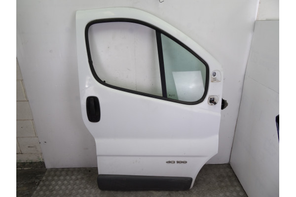 PUERTA DELANTERA DERECHA| RENAULT- 1.9 DCI 100 (EL0C) 101CV 1870CC|CERRADURA INCLUIDA ***LOS ACCESORIOS NO ESTAN GARANTIZADOS NI