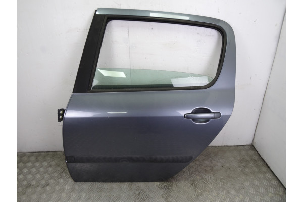 PUERTA TRASERA IZQUIERDA| PEUGEOT- 1.6 HDI 90CV 1560CC|GRIS CENIZA CON CERRADURA *LOS ACCESORIOS NO ESTAN GARANTIZADOS NI COMPRO