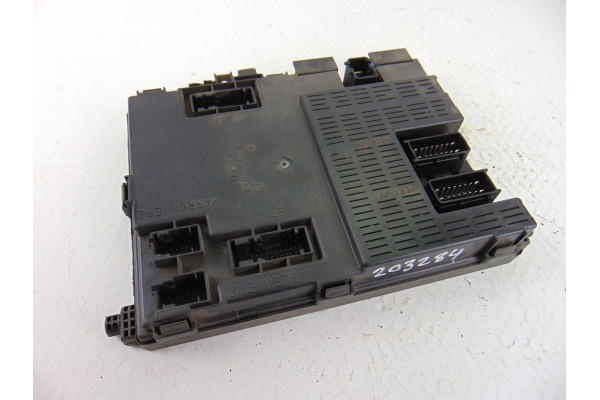 CAJA RELES / FUSIBLES  CITROEN XSARA  1.9 D 70CV 1868CC 2002 9646022680