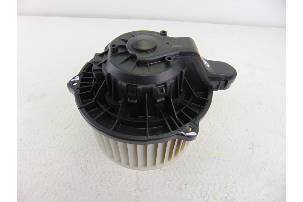 MOTOR CALEFACCION  KIA CEED  1.4 CVVT 90CV 1396CC 2012