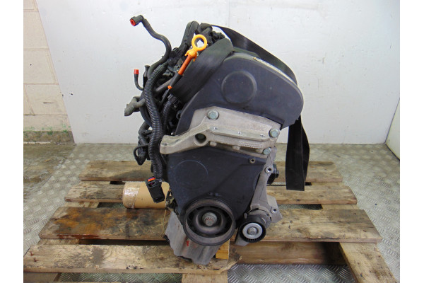 MOTOR COMPLETO  VOLKSWAGEN POLO  1.4 16V 75CV 1390CC 2003 BBY