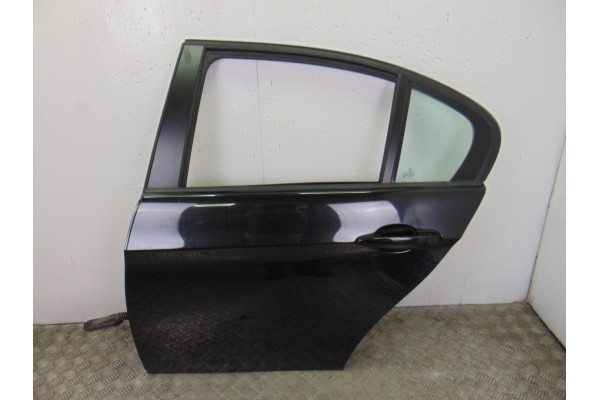 PUERTA TRASERA IZQUIERDA| BMW- 318 D 122CV 1995CC|NEGRA *** SIN CRISTAL**** - 2006