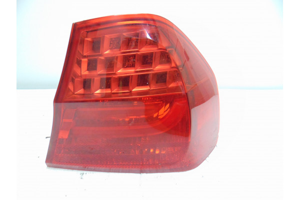 PILOTO TRASERO DERECHO| BMW- 320 D 184CV 1995CC|LED - 2010