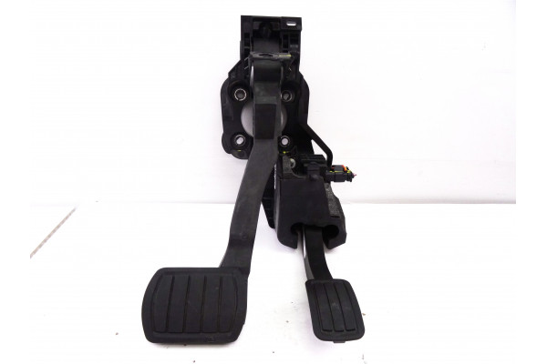 POTENCIOMETRO PEDAL| PEUGEOT- 1.2 THP 130 131CV 1199CC|MATERIAL NUEVO PEUGEOT 308 FASE 3 AÑO 2022 - 2022