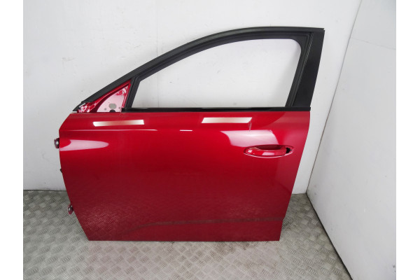 PUERTA DELANTERA IZQUIERDA| PEUGEOT- 1.2 THP 130 131CV 1199CC|ROJO ELIXIR MATERIAL NUEVO PEUGEOT 308 FASE 3 AÑO 2022 - 2022