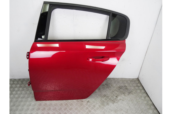 PUERTA TRASERA IZQUIERDA| PEUGEOT- 1.2 THP 130 131CV 1199CC|ROJO ELIXIR MATERIAL NUEVO PEUGEOT 308 FASE 3 AÑO 2022 - 2022