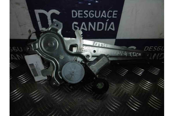 ELEVALUNAS TRASERO DERECHO  TOYOTA RAV 4 III  2.2 D 4WD (ALA30_) 136CV 2231CC 2008 6 PINS