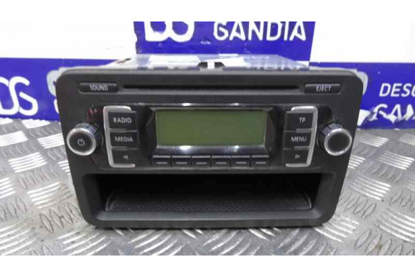 SISTEMA AUDIO / RADIO CD  VOLKSWAGEN CADDY III RANCHERA FAMILIAR  1.9 TDI 75CV 1896CC 2009 1K0035156B