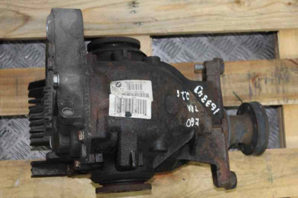 DIFERENCIAL TRASERO| BMW- 520 I 170CV 2171CC|7516885 RELACION 379 MOTOR 226S1 - 2003