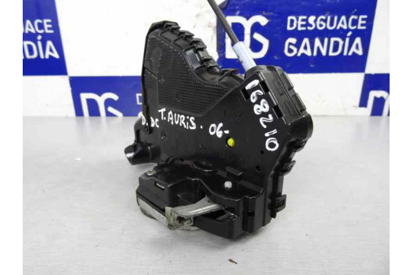 CERRADURA PUERTA DELANTERA DERECHA| TOYOTA- 2.0 D-4D (ADE150_) 126CV 1998CC|SIN CABLE NI VARILLAJE - 2006