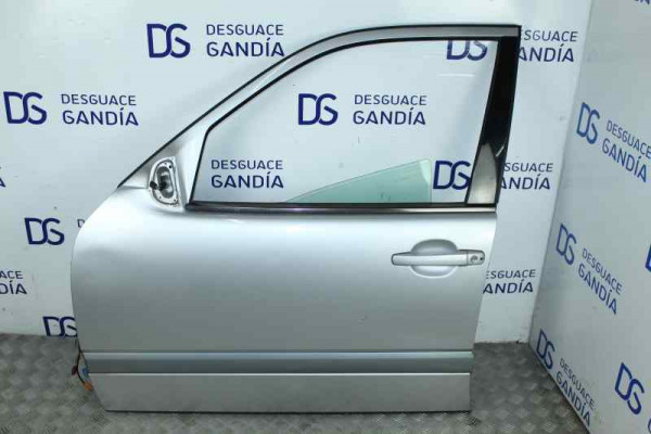 PUERTA DELANTERA IZQUIERDA  MERCEDES-BENZ CLASE E  E 200 KOMPRESSOR (210.048) 163CV 1998CC 2001 PLATA